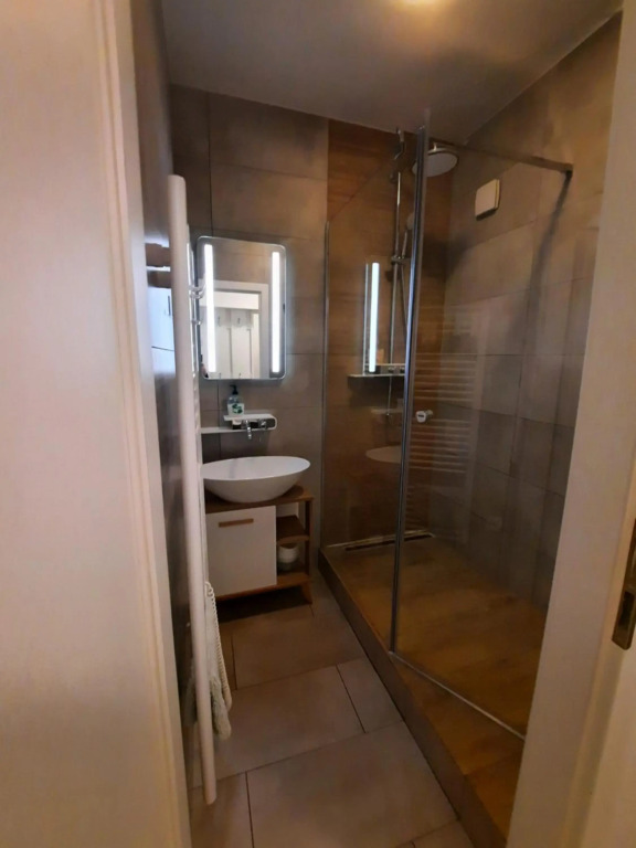 Apartment Klimka with balcony and free parking
