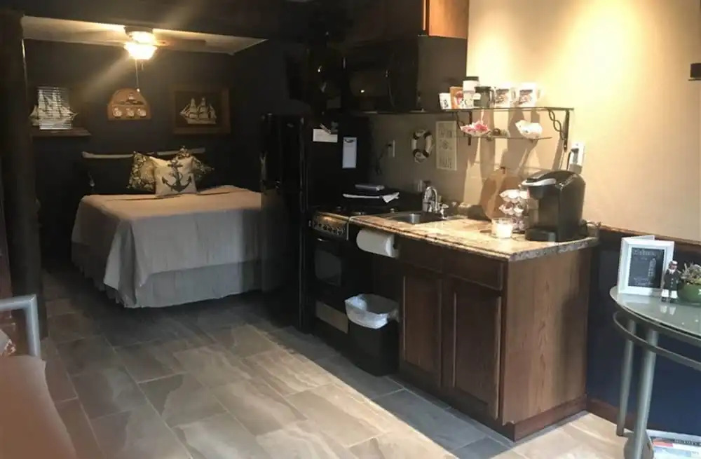 Come Friday Cottages