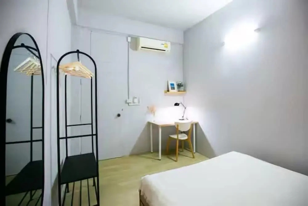 Xin Hostel Wachiratham 21