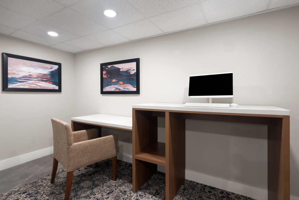 La Quinta Inn & Suites by Wyndham Myrtle Beach