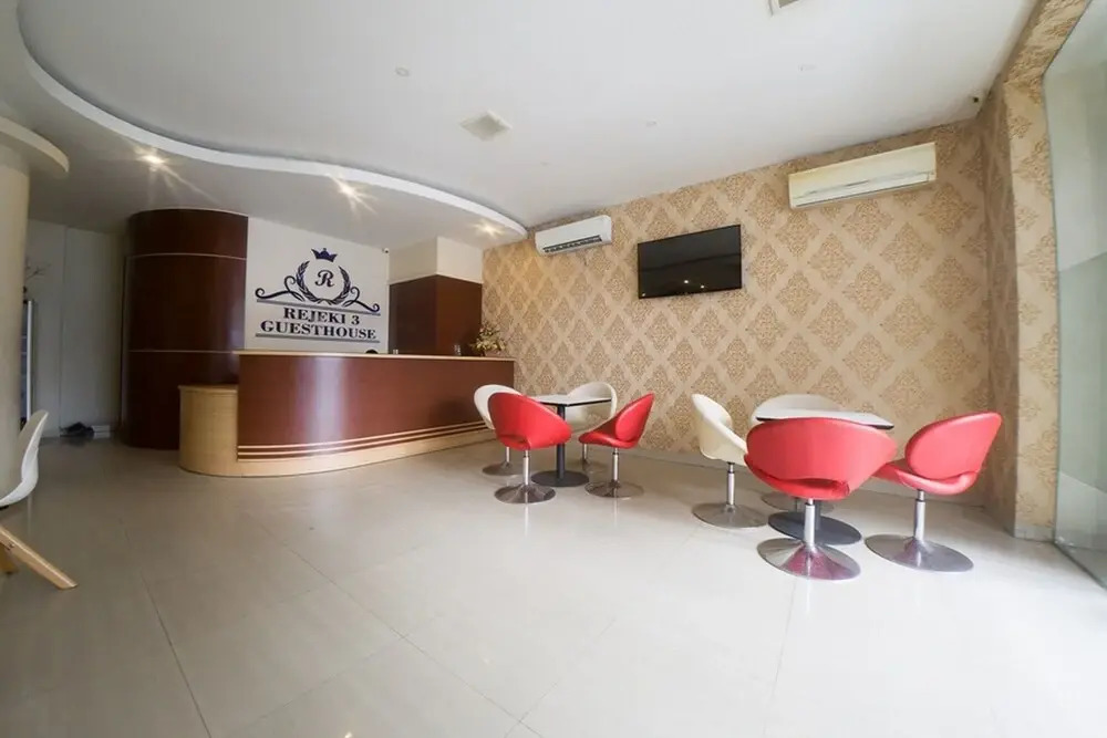 Reddoorz near Ambon Plaza