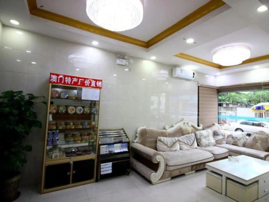 Haojia Express Hotel (Zhuhai Gongbei Fuhuali)