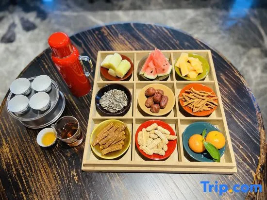 Xiang Ming Li She Tea Culture Theme Hotel