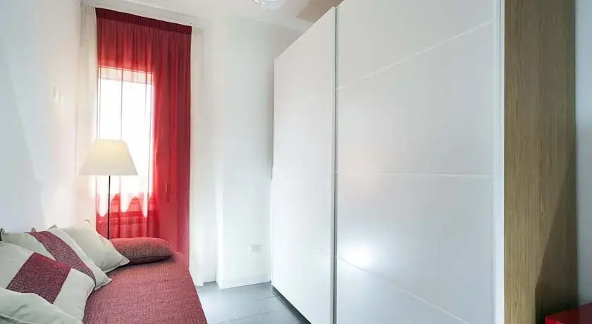 Marsala Suite