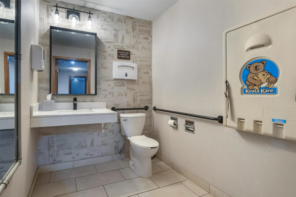 Holiday Inn Express Fremont (Angola Area)