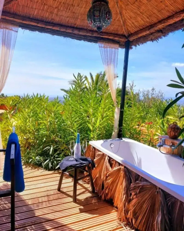 Beautiful Casita With hot tub Under Stars