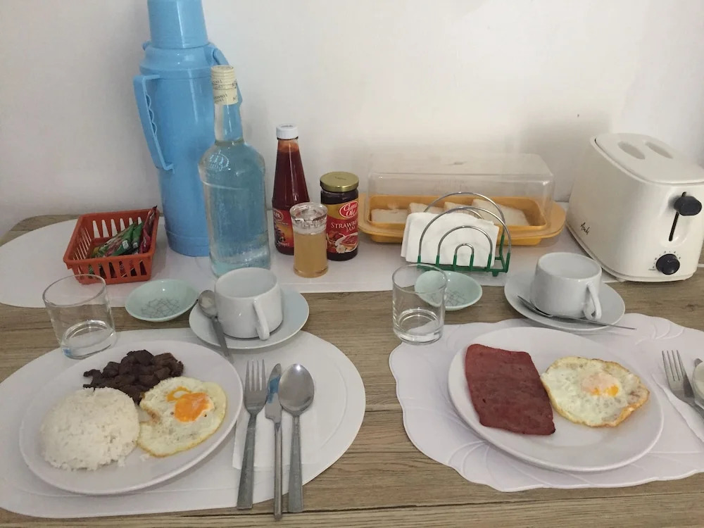 4Cs Tourist Lodge