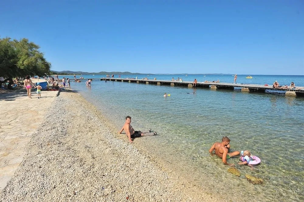 Cosy Apartment 5min to Beach Mirela Borik