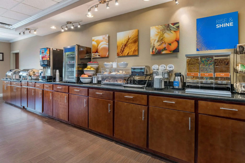Comfort Inn & Suites Lawrenceburg