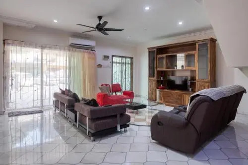 Gunung View Homestay