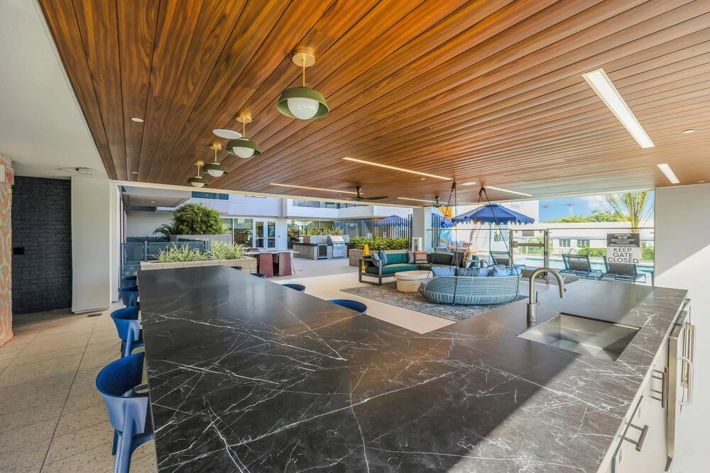 Luxury 2BR by Oneluxstay