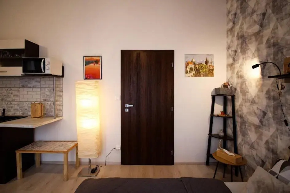 Cosy studio, 15min to Old Centre, Self-check in, Free Wifi, Welcome drink!