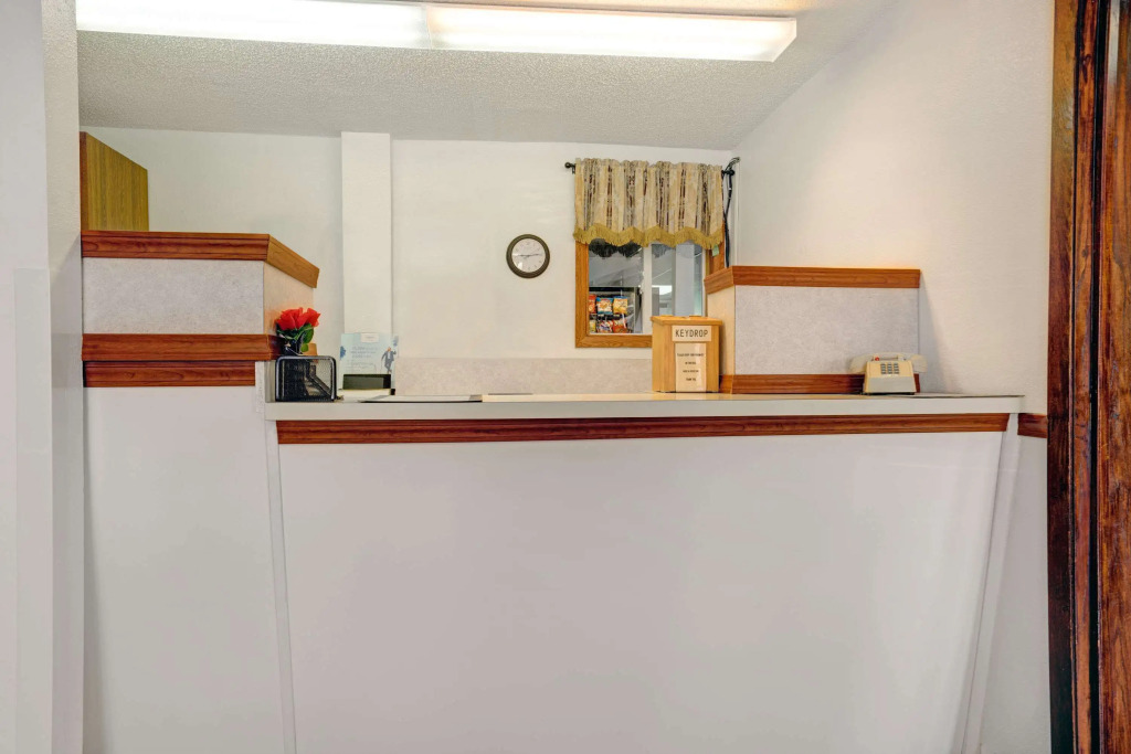 Super 8 By Wyndham Buffalo