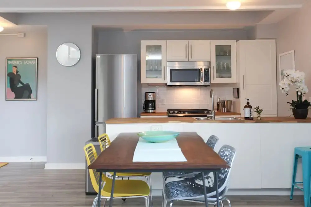Mews 203