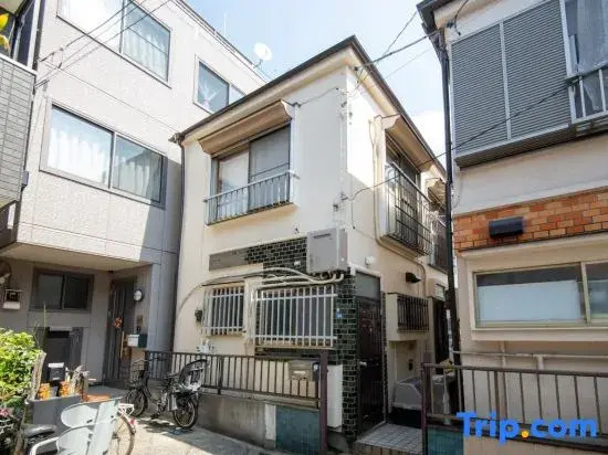 REA Higashimukojima 4-chome