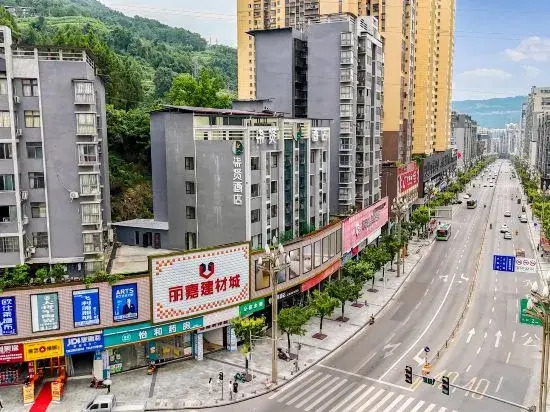 Pyeongchang Qixian Hotel