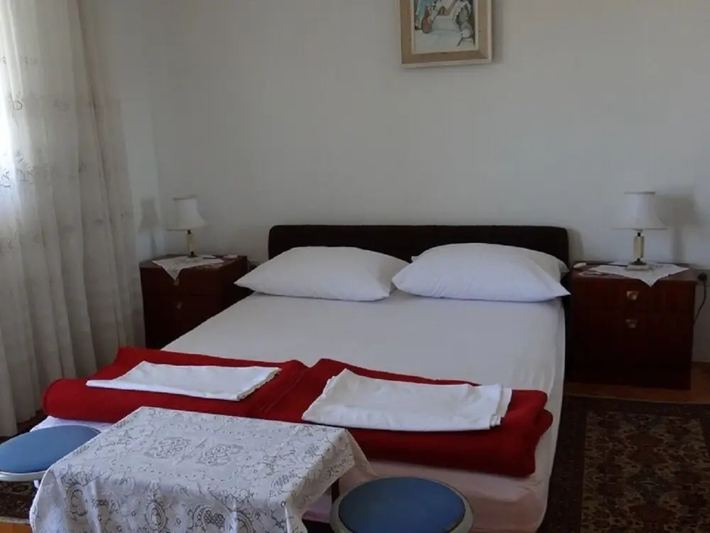 Apartments Pero