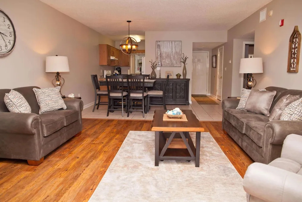 Whispering Pines 422