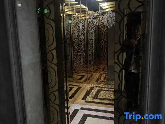 Wenchang Hotel (Ejin Banner Museum)