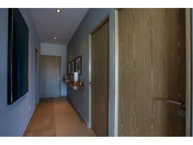 Designer Condo in Zona Romantica