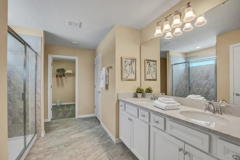 5bed 4.5ba Villa Games Pool