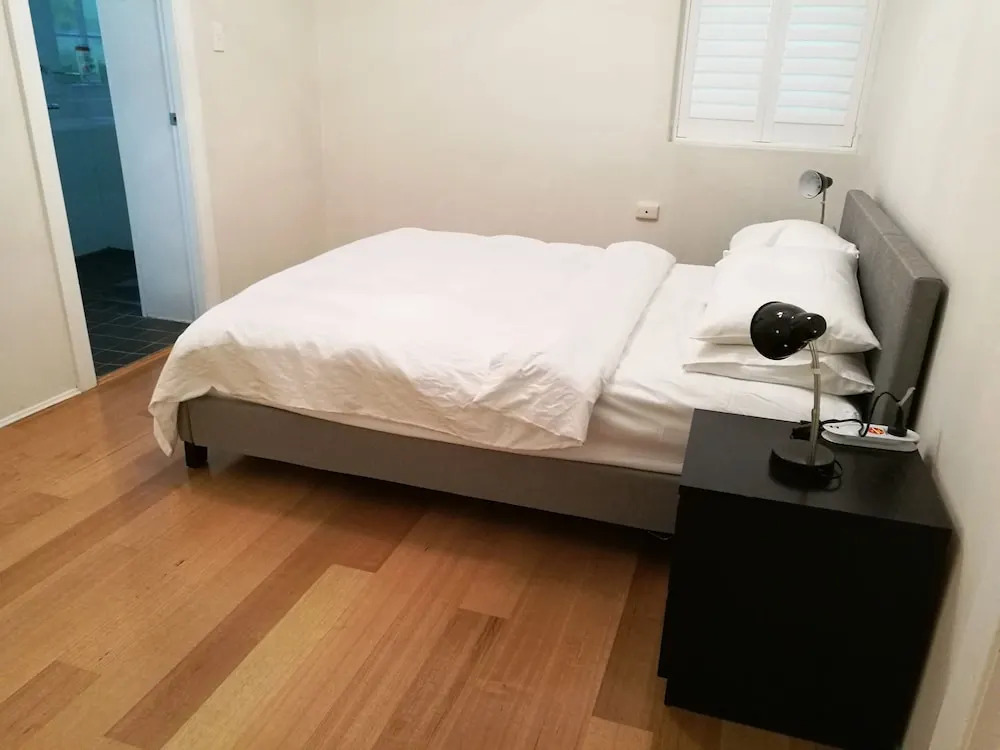 One Bedroom Apartment