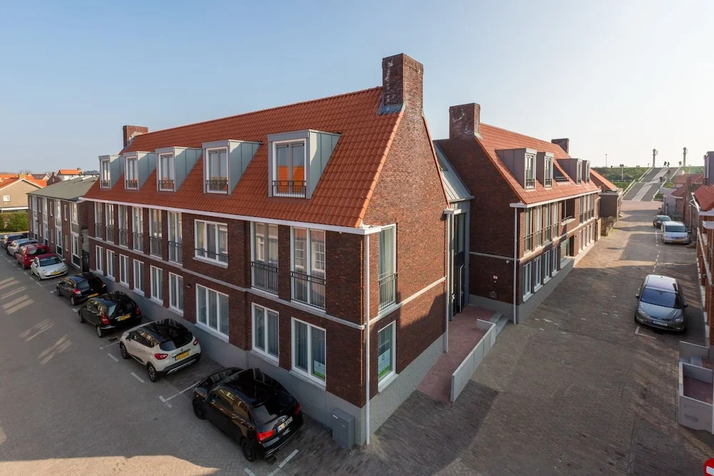 Welcome in - Aparthotel Zoutelande, studios en app voor 2-6 pers - 50m van het strand in hartje centrum