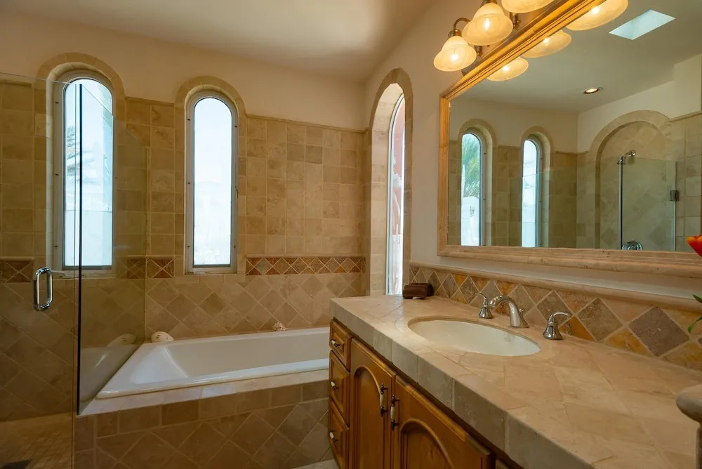 Pacific Ocean Views From This Escape: Villa Miramar