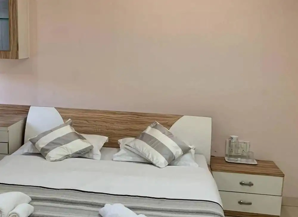 Luxury Stay Close To Worli Sea Face