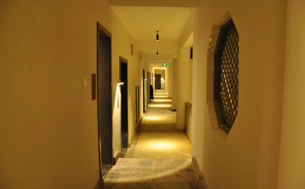 Lijiang Shuhe Travelling With hotel