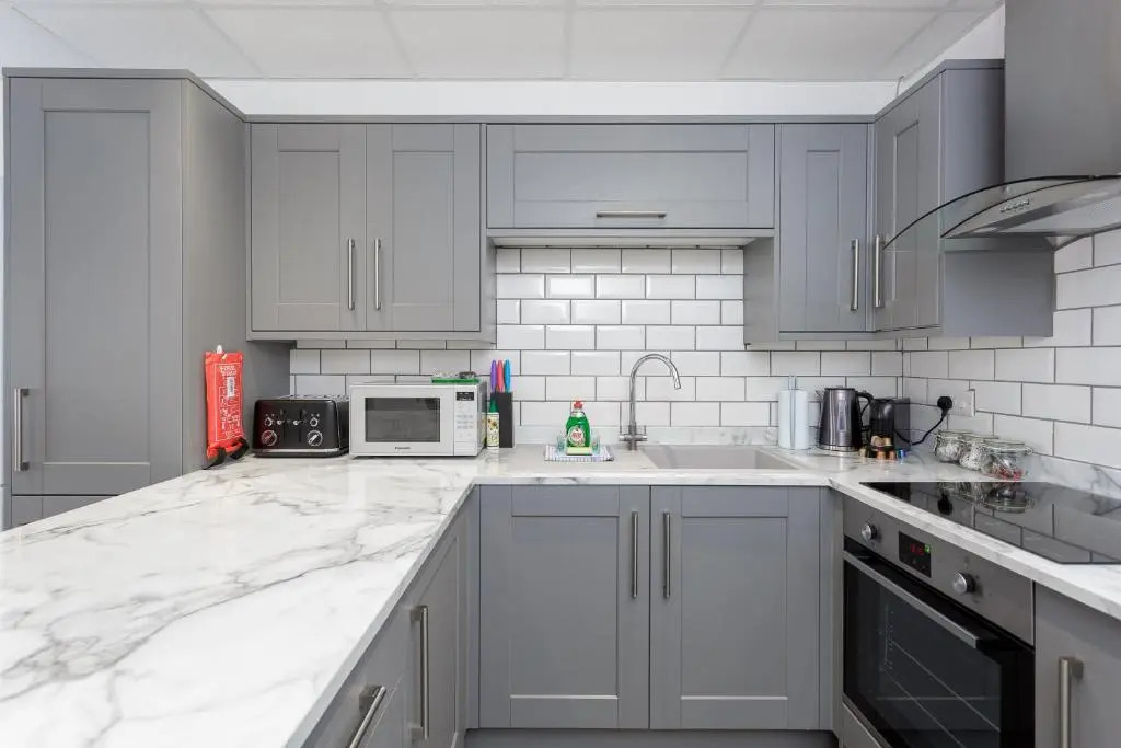 Oliverball Serviced Apartments - Sovereign Gate 2 - 2 bedroom apartment close to City Centre