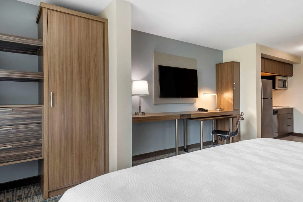 MainStay Suites Waukee-West Des Moines