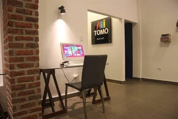 Tomo Hostel