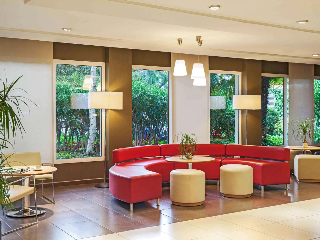 Ibis Cornella