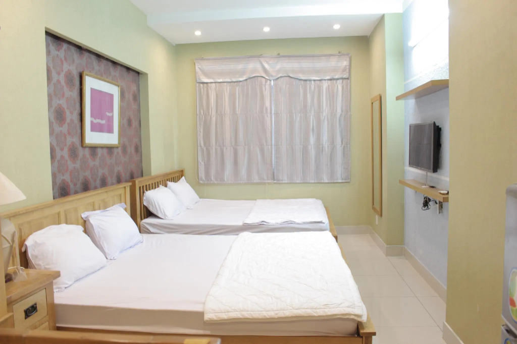 Venus Hotel - Free Airport Shuttle