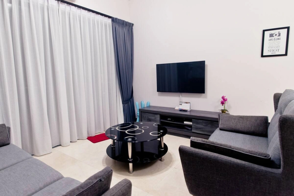 Element Mall Homestay