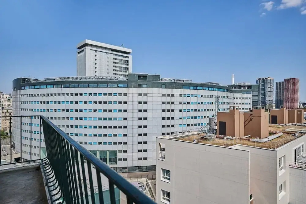 Sublime 2 Bedroom Flat Quai de Seine Eiffel Tower
