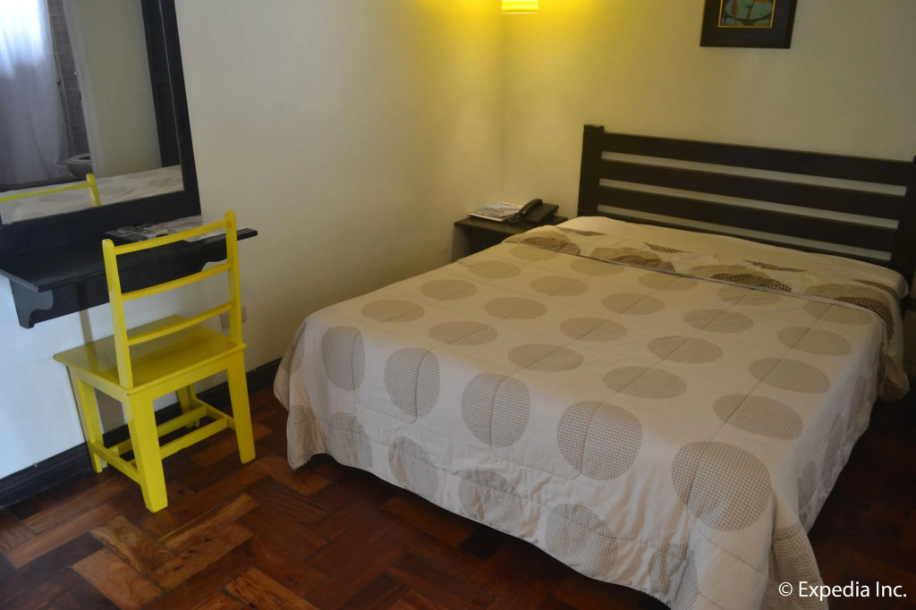 Tagaytay Econo Hotel
