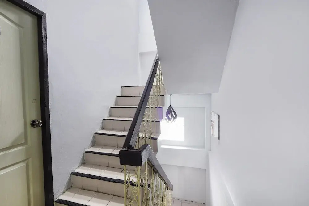 OYO 930 Born Guest House