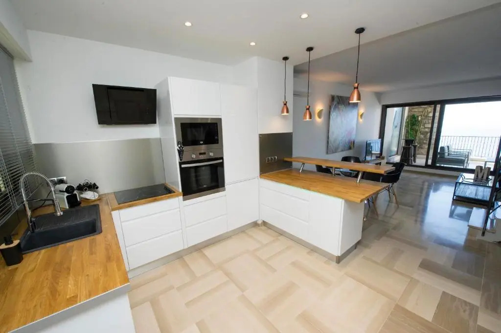 Luxury Apartment Palais Maeterlinck