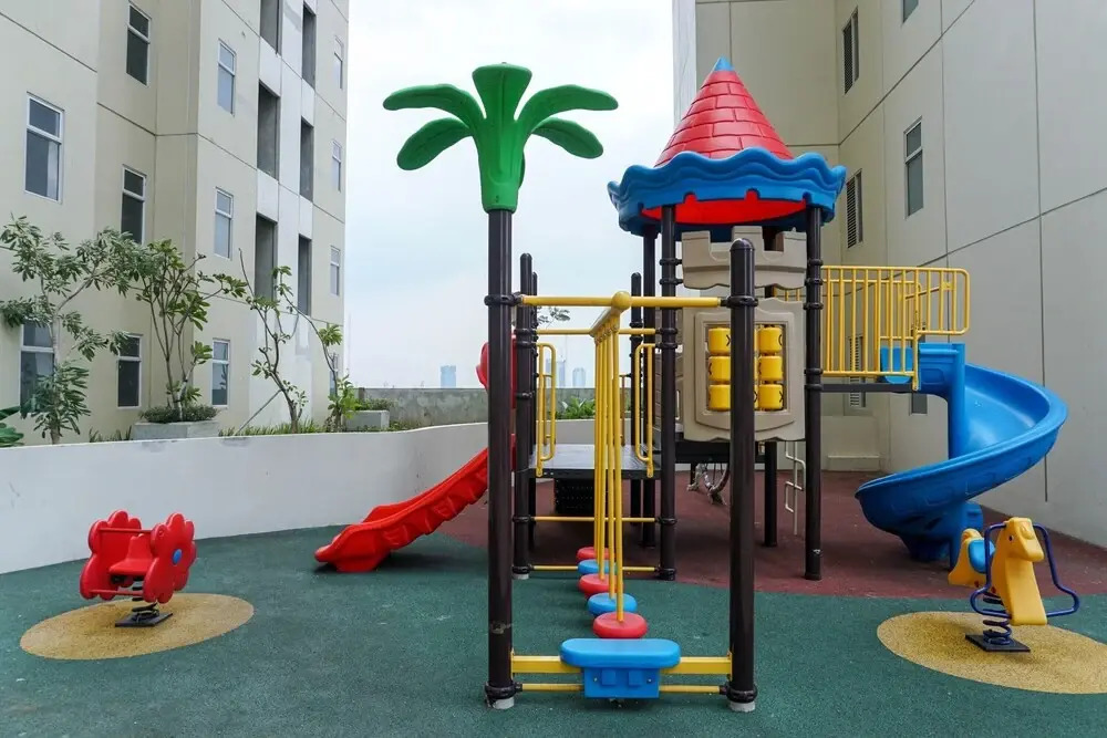 Comfortable 1BR Apartment at Vittoria Residence