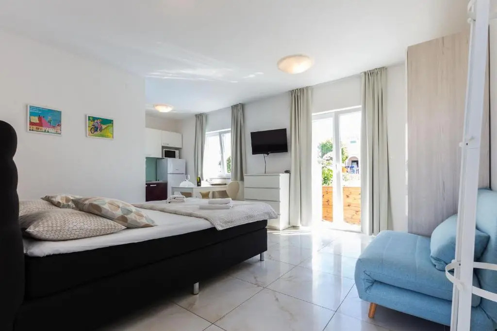 Apartments 2A