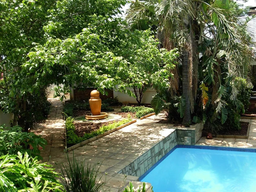 Liongate Bed and Breakfast