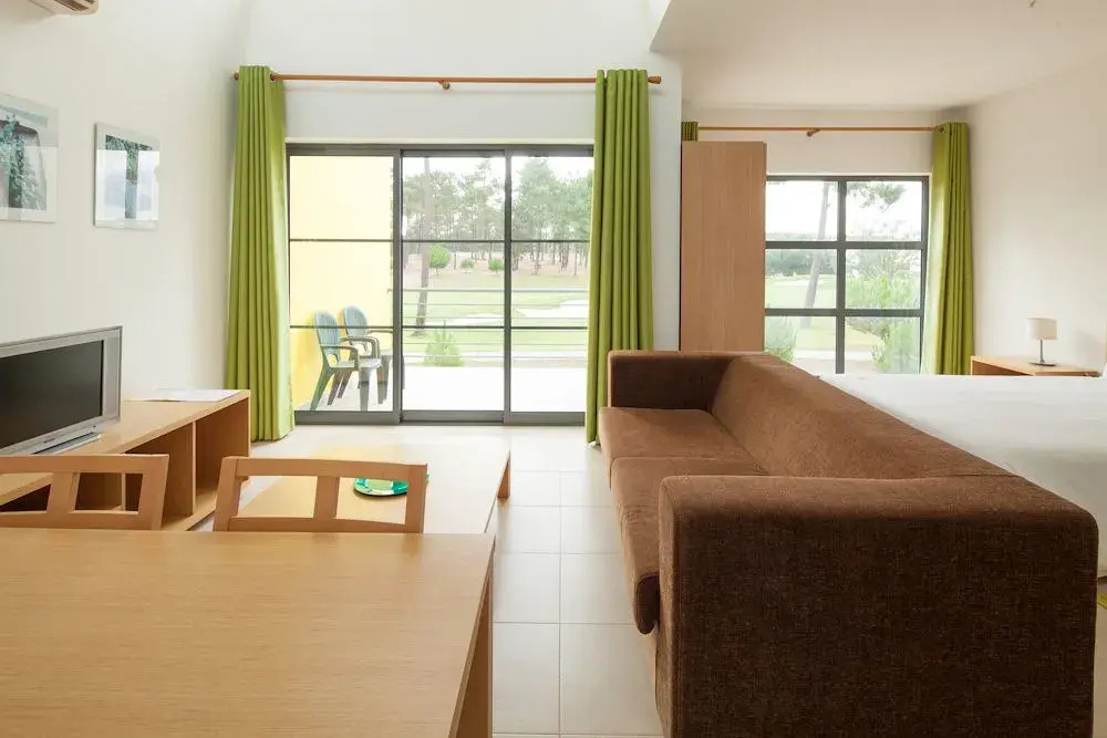Arrabida Resort & Golf Academy