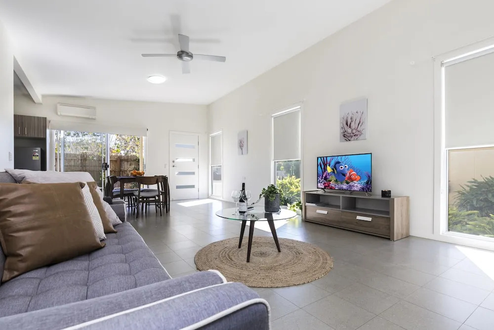 2 Bedroom with Parking Near Central Cessnock