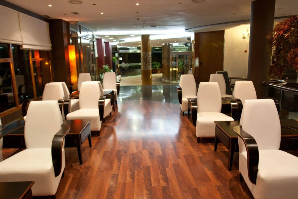 Hotel Benetusser