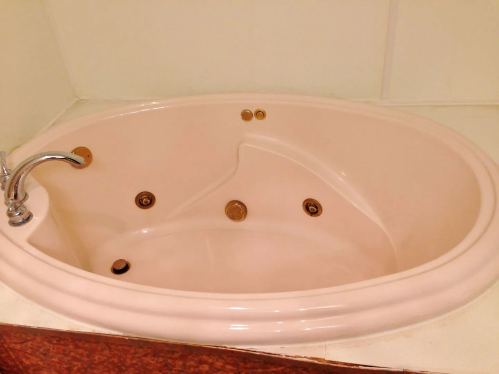 Americas Best Value Inn Macomb