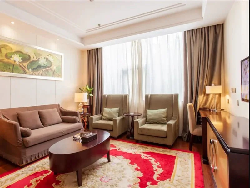 Lianhua Hotel