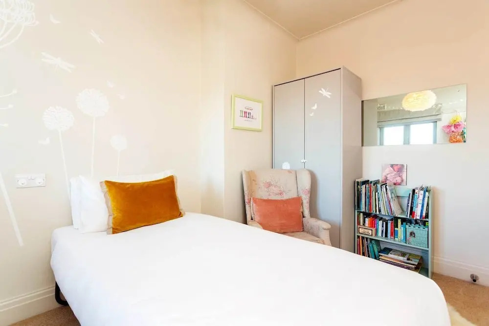 Richmond Road Retreat