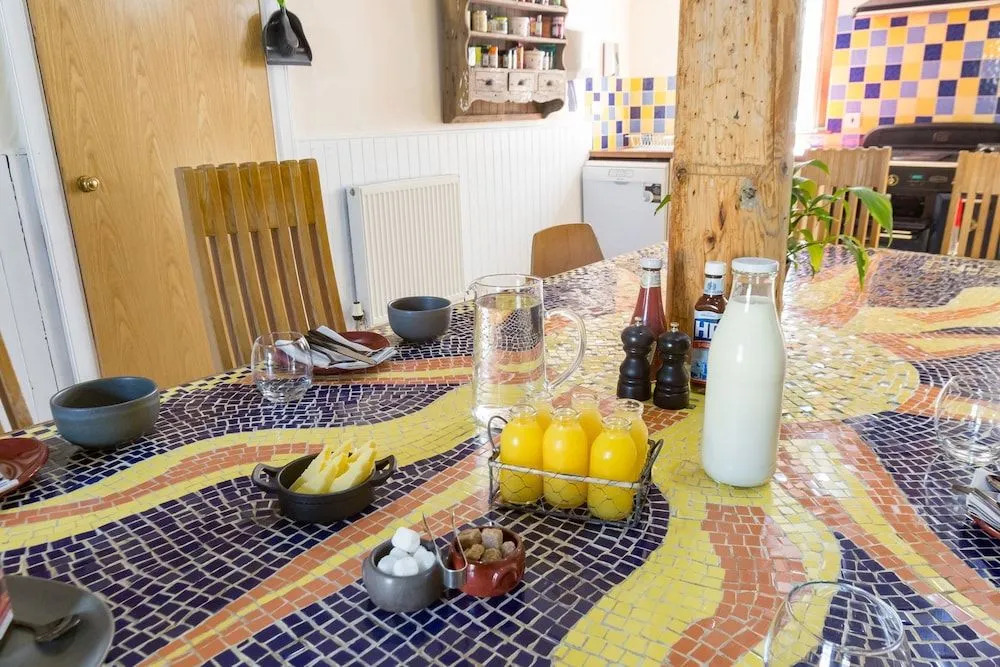 Bamse Self-Catering Ensuite Rooms with Shared Kitchen